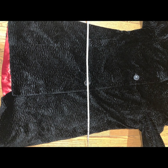 Coat - Picture 9 of 11